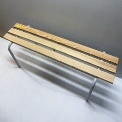 Brīvi stāvošs sols ģērbtuvei LO12