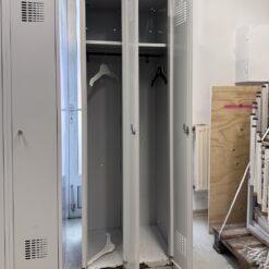 Lietots garderobes skapis, 2x300 mm 75368