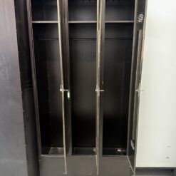 Metāla garderobes skapis, LIEX313050, tumši brūns, 3x300 mm