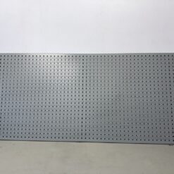 Perforēta siena / Instrumentu panelis, 1950x900x18mm, ar defektu