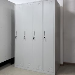 Četrvietīgs garderobes skapis STORIT, 4x300 mm